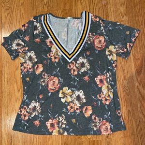 LA Gypsy Womens 1XL V Neck Shirt